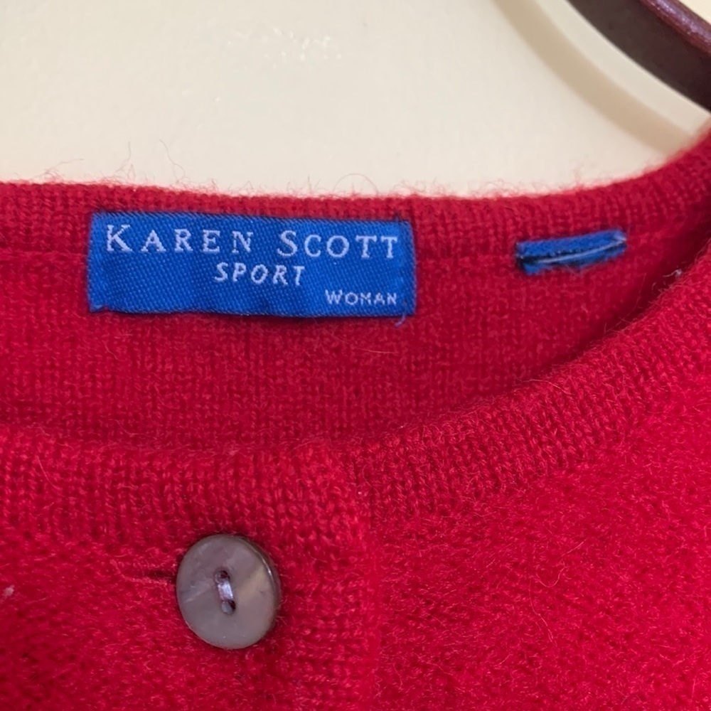 Karen Scott Sport Red Christmas Wool Thick Knit Embroidered Sequin Cardigan M/L - Picture 7 of 16